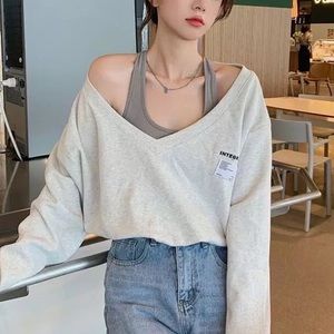 Sweatshirt gray v-neck top off shoulder tank sporty y2k streetwear hip hop
